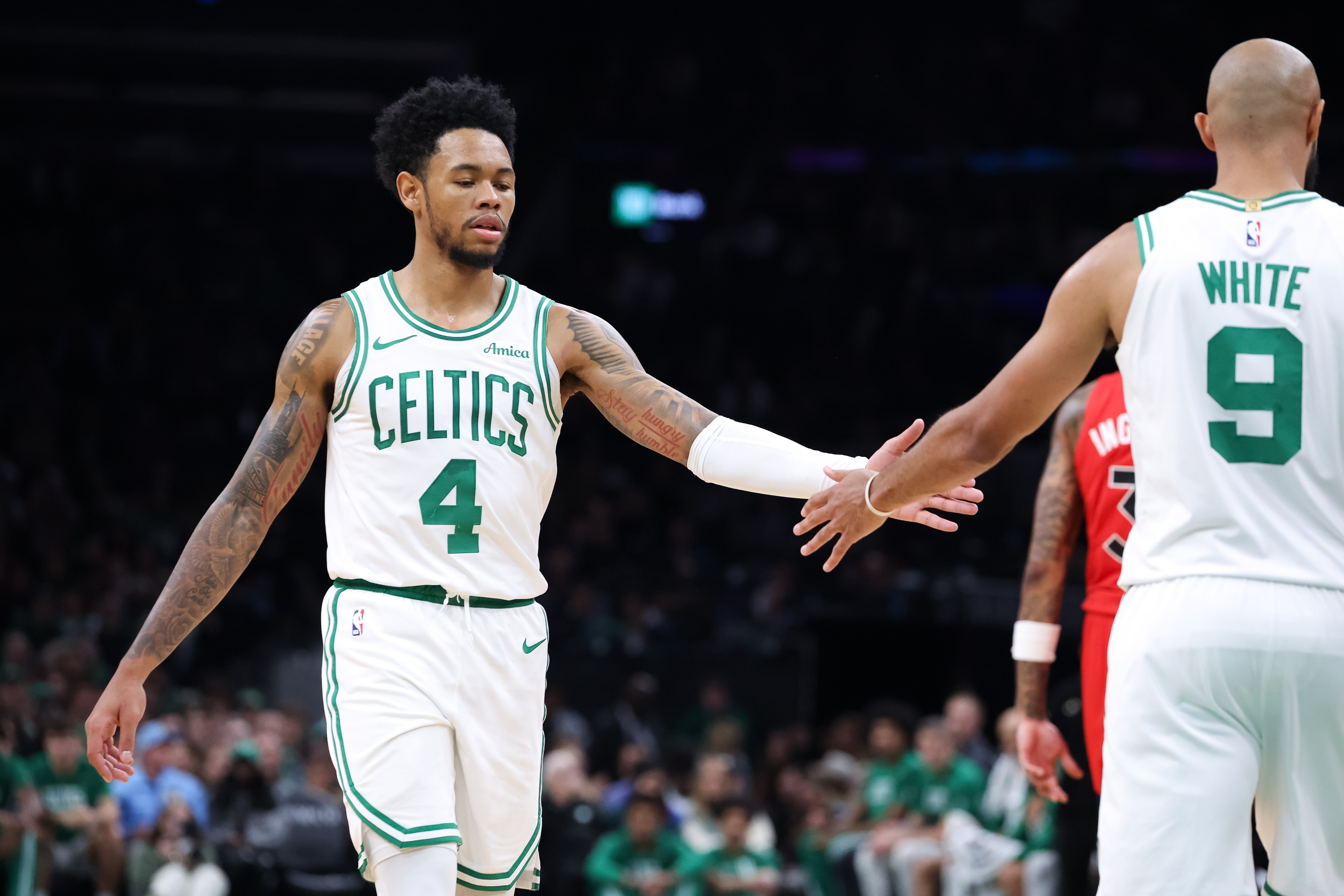 开云app官网-安芬尼·西蒙斯：努力阅读比赛 我的侵略性给了球队额外的能量